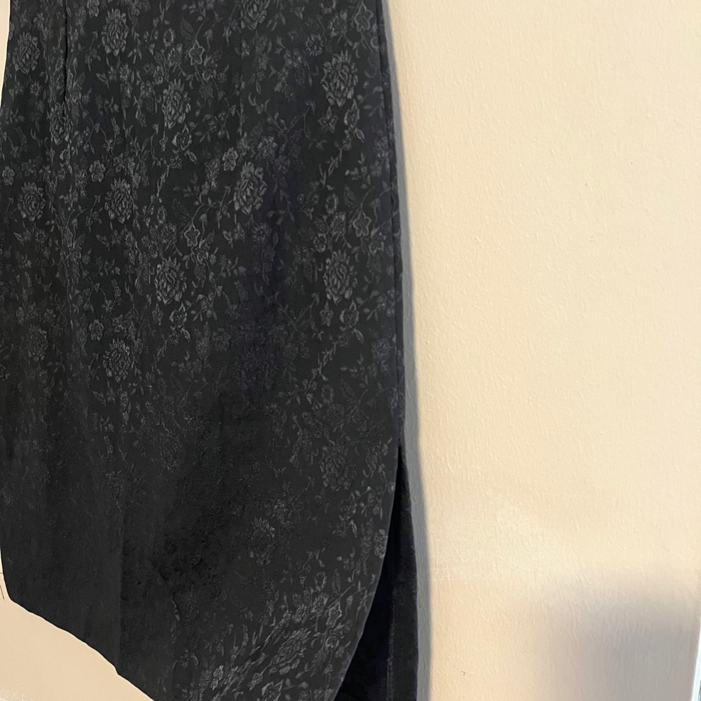 Skirt - Picture 6 of 7